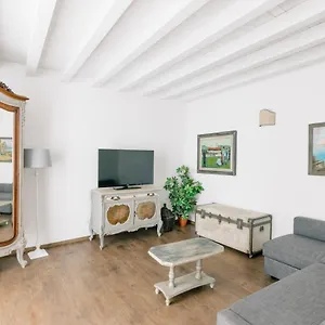 Addimora Boutique Włochy