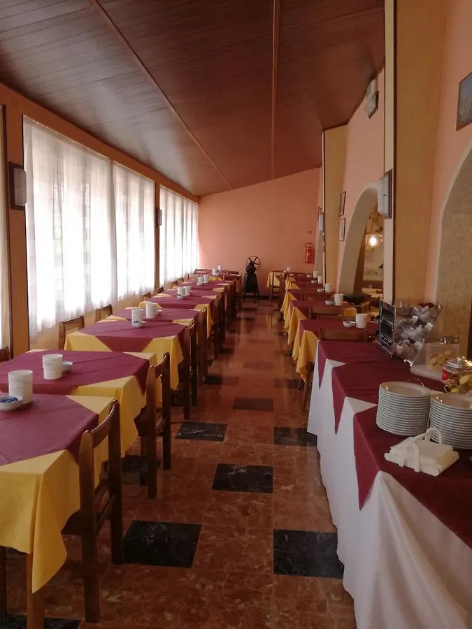 Albergo Giardino Toscolano Maderno Italy